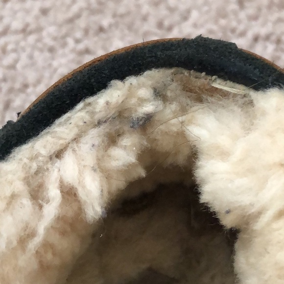 Ugg Dakota Slippers Black Size 4 in GUC - Picture 7 of 10